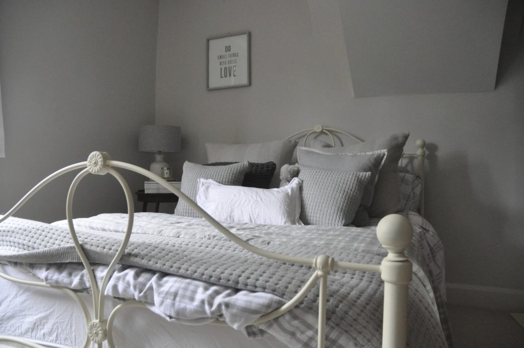 Bedroom Grey Pallete